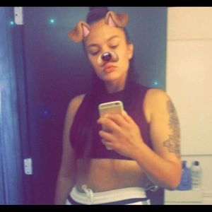 Meet your Posher, Isabel